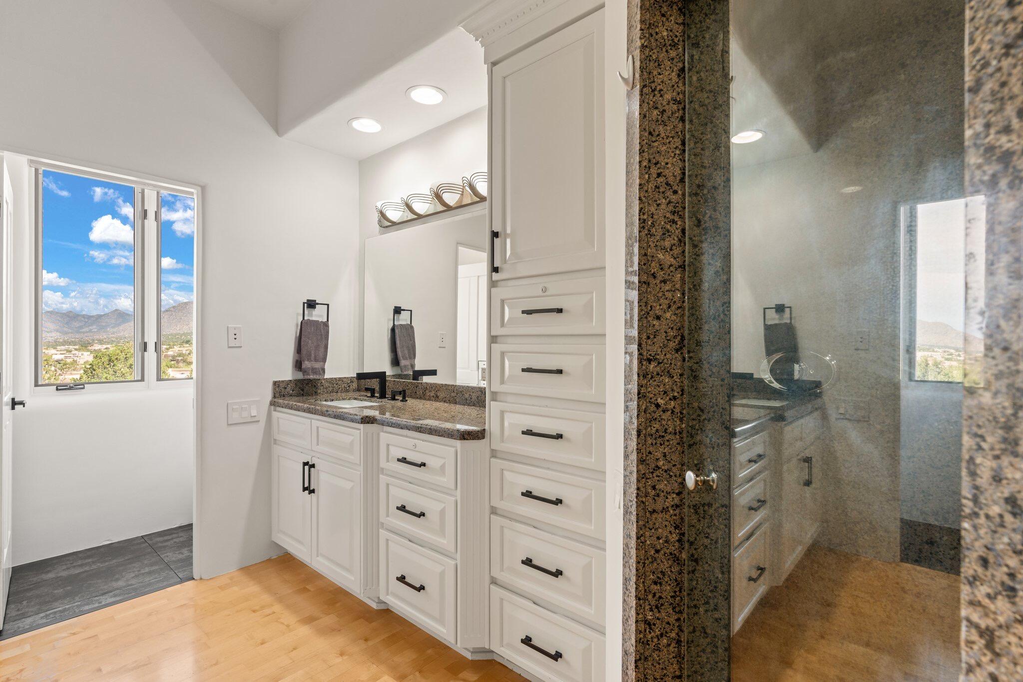 13716 Canada Del Oso Place, Albuquerque, New Mexico image 47