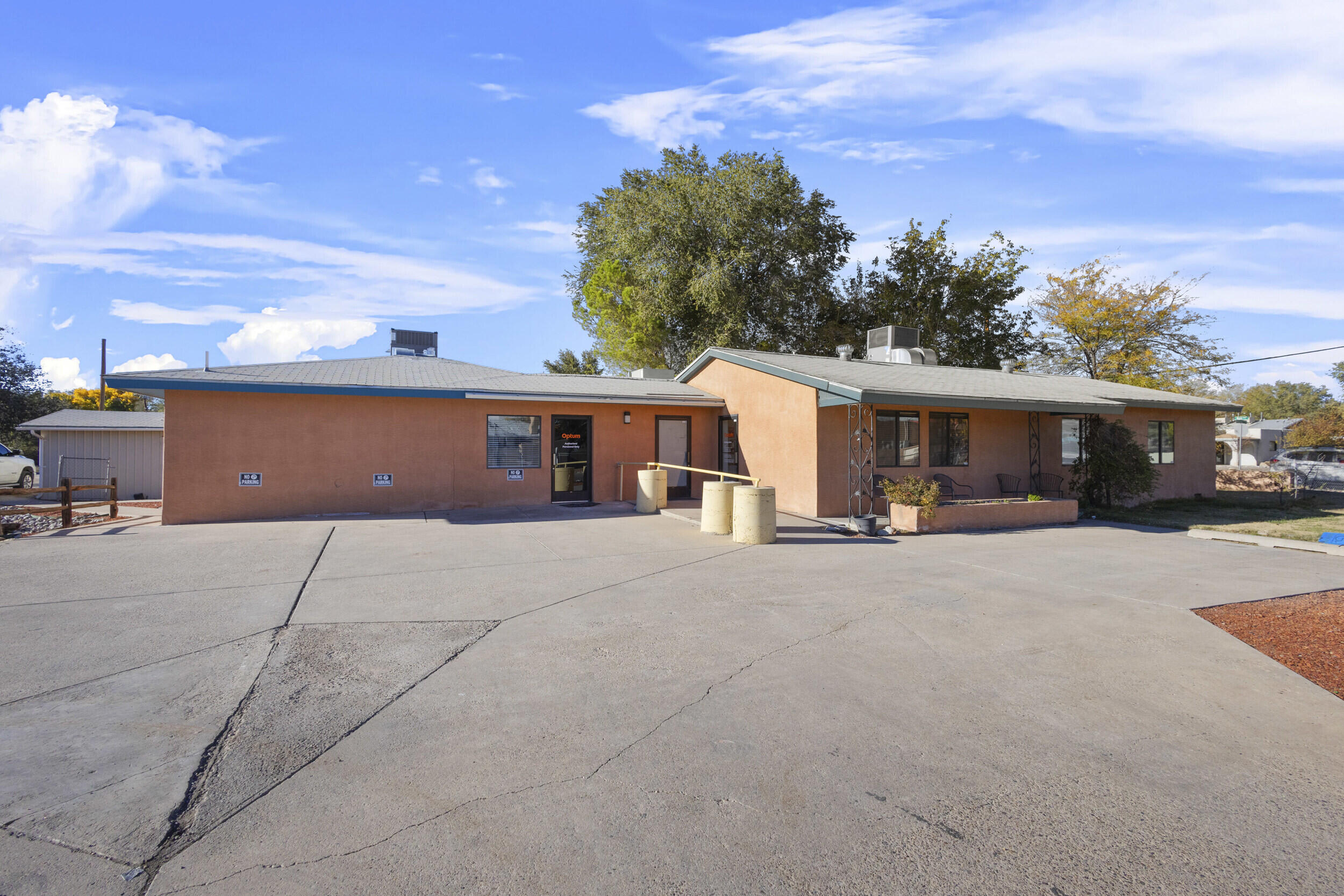 111 Sandoval Road SW