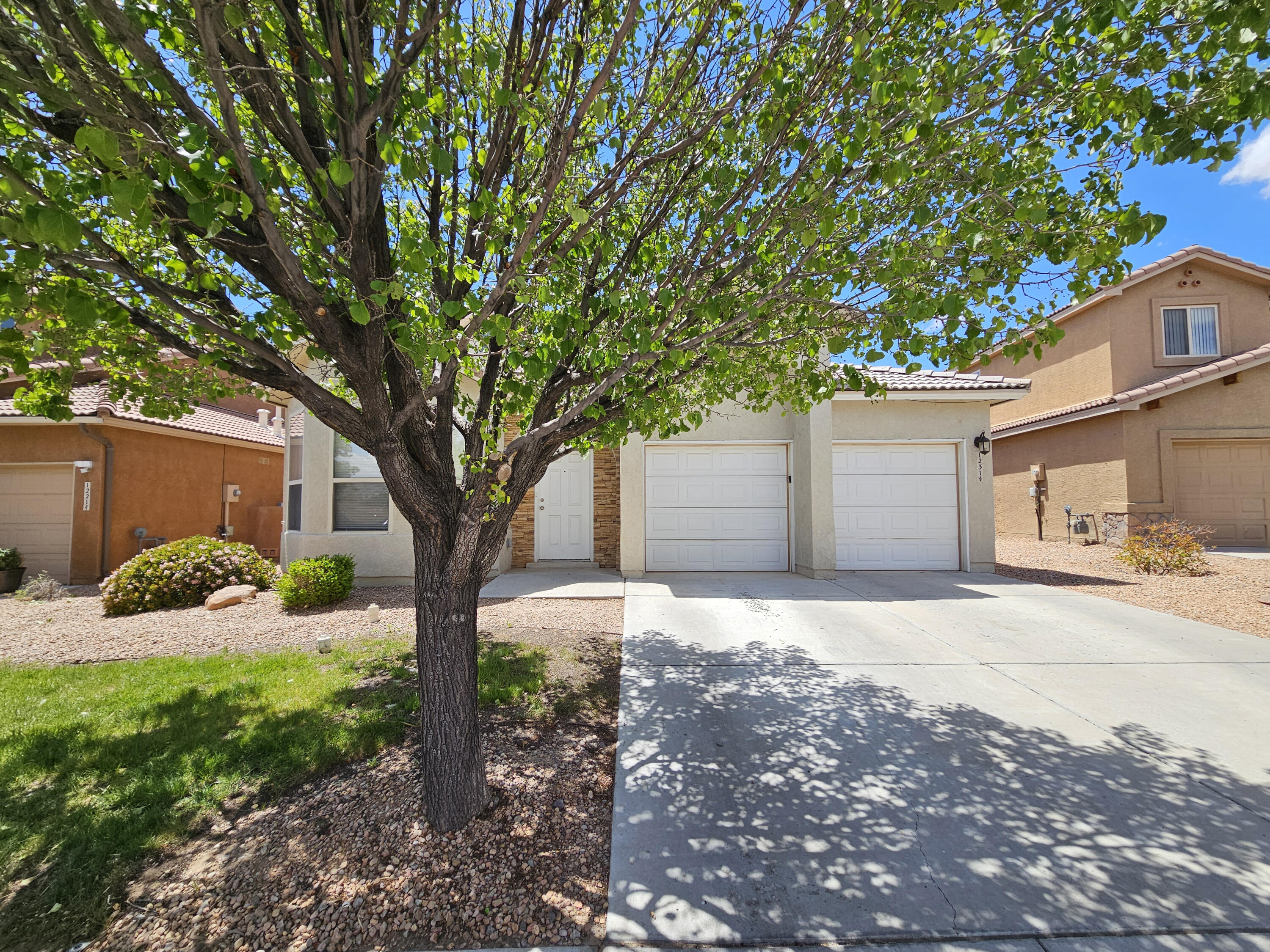 1231 Alvarado Way, Bernalillo, New Mexico image 1