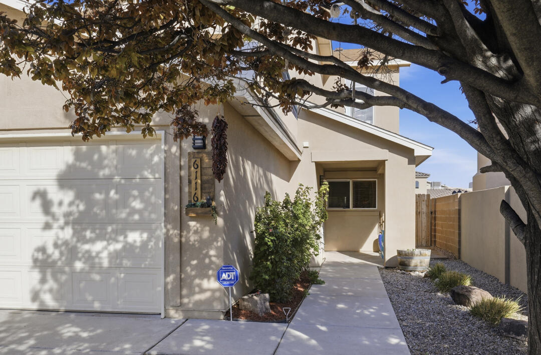 6116 Picture Rock Place NW