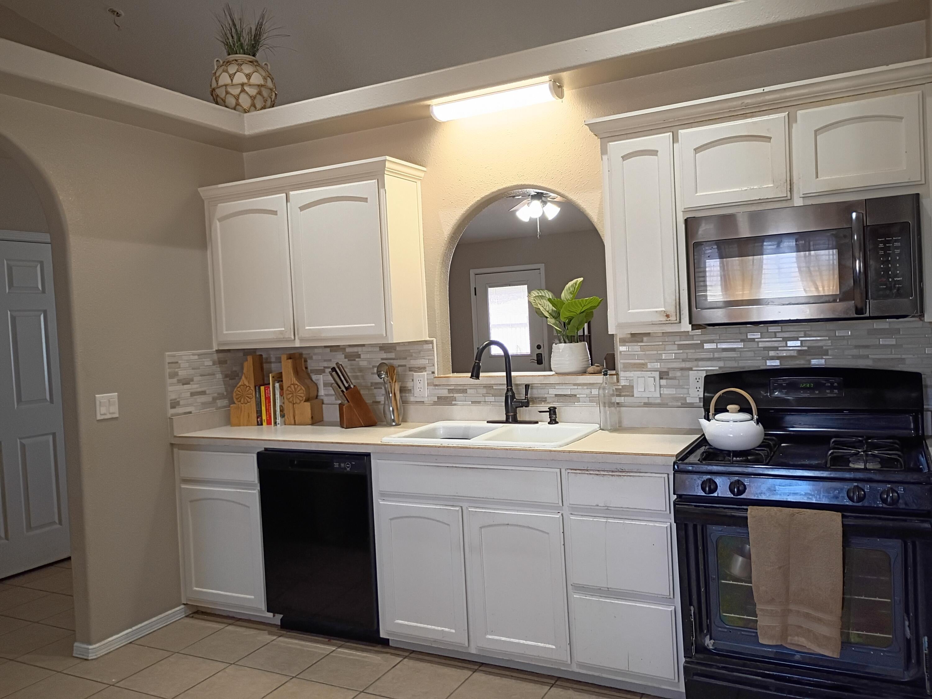 1415 Vista Hill Loop
