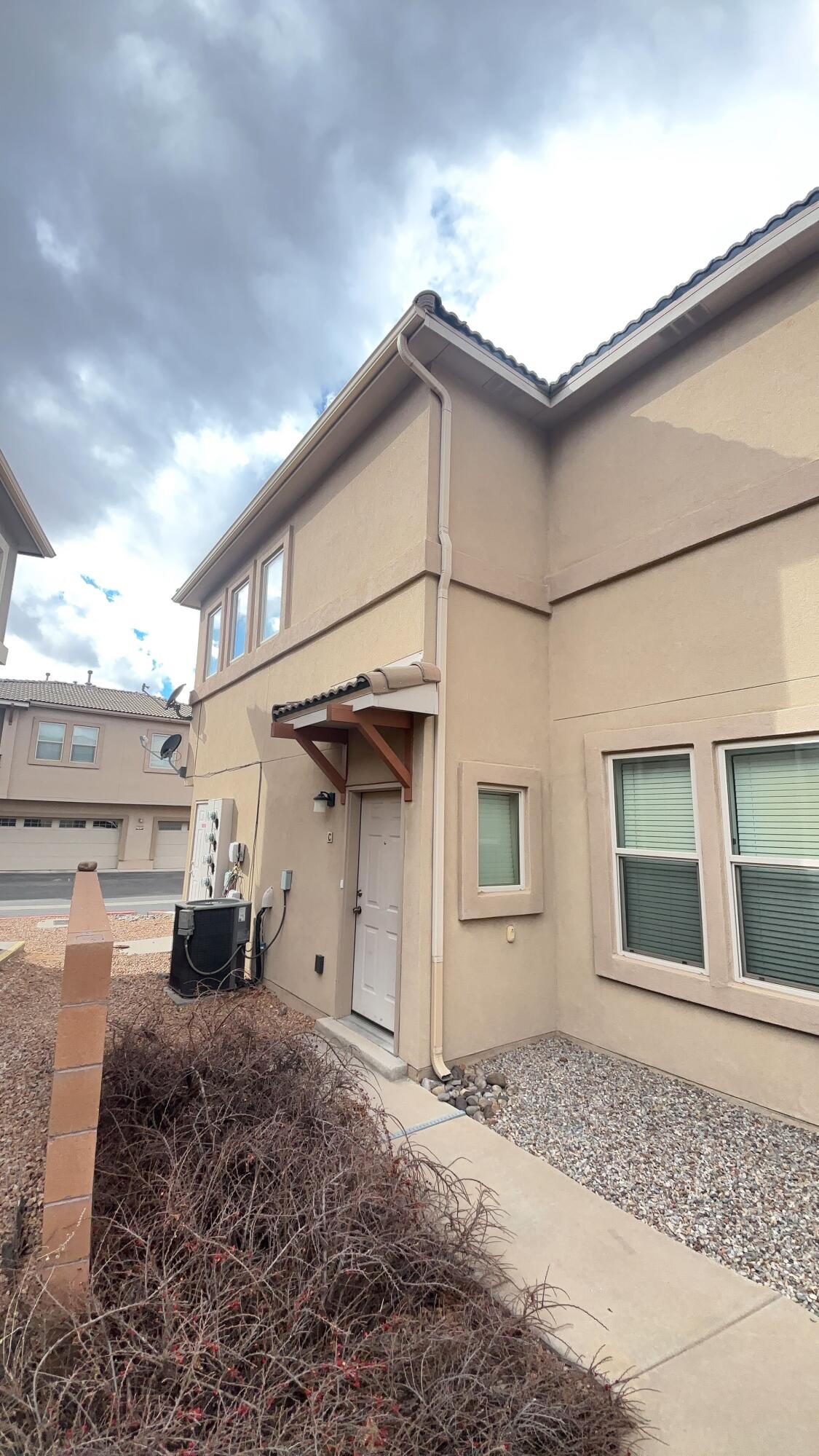 11004 FORT POINT Lane NE c