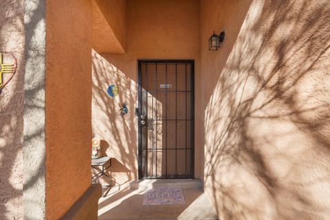 Photo of 431 Barberry Street SW, Albuquerque, NM 87121 (MLS # 1097380)