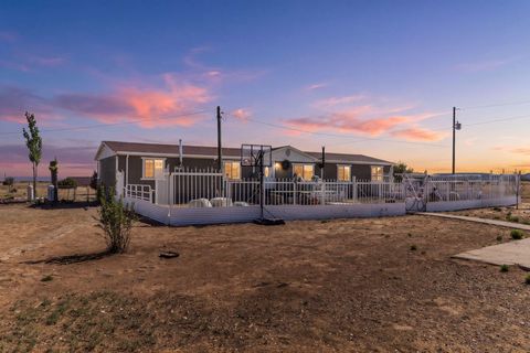 Mobile Home For Sale - 35 Tyler Loop<br/> Moriarty, NM 87035