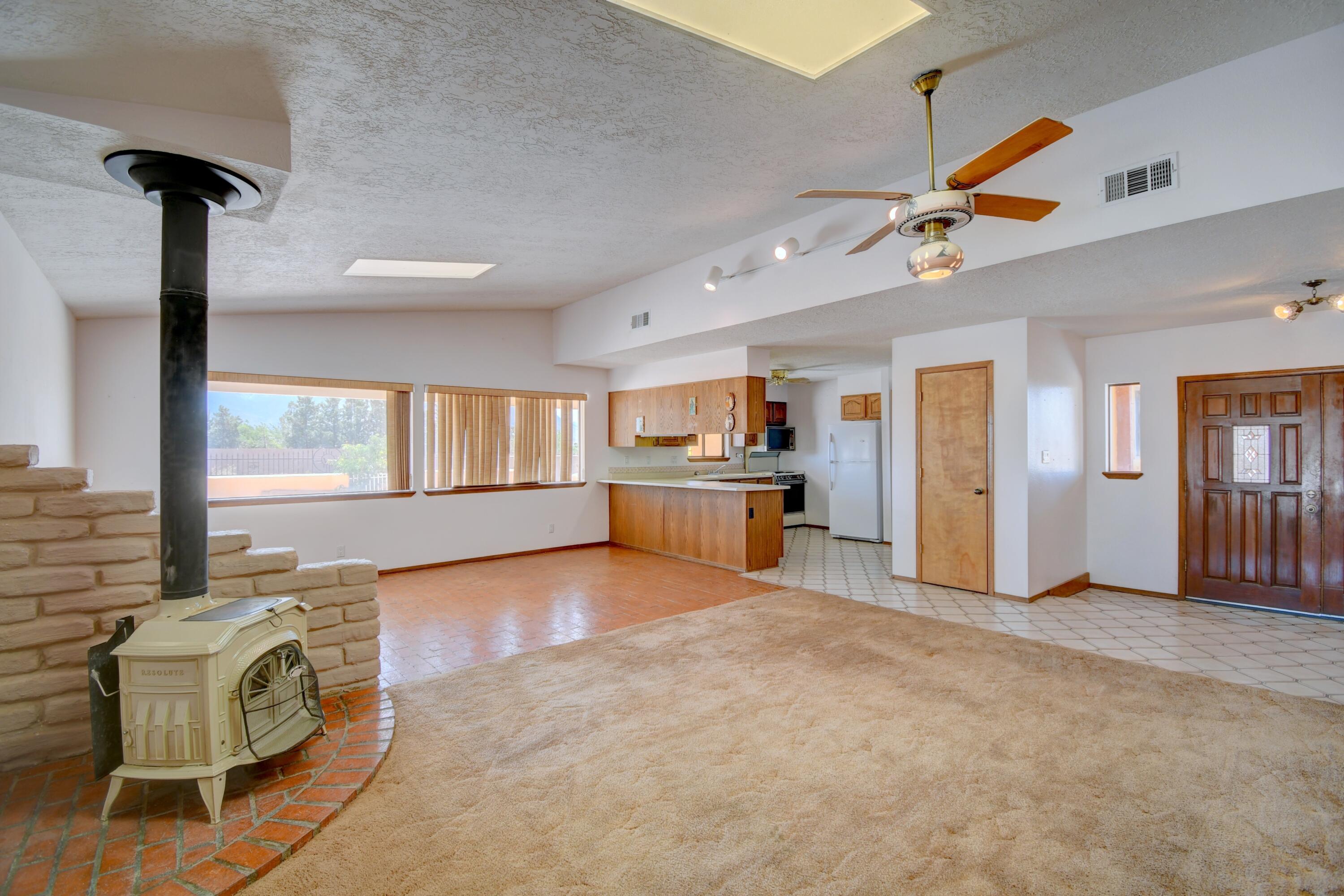908 Nazcon Place, Bernalillo, New Mexico image 7