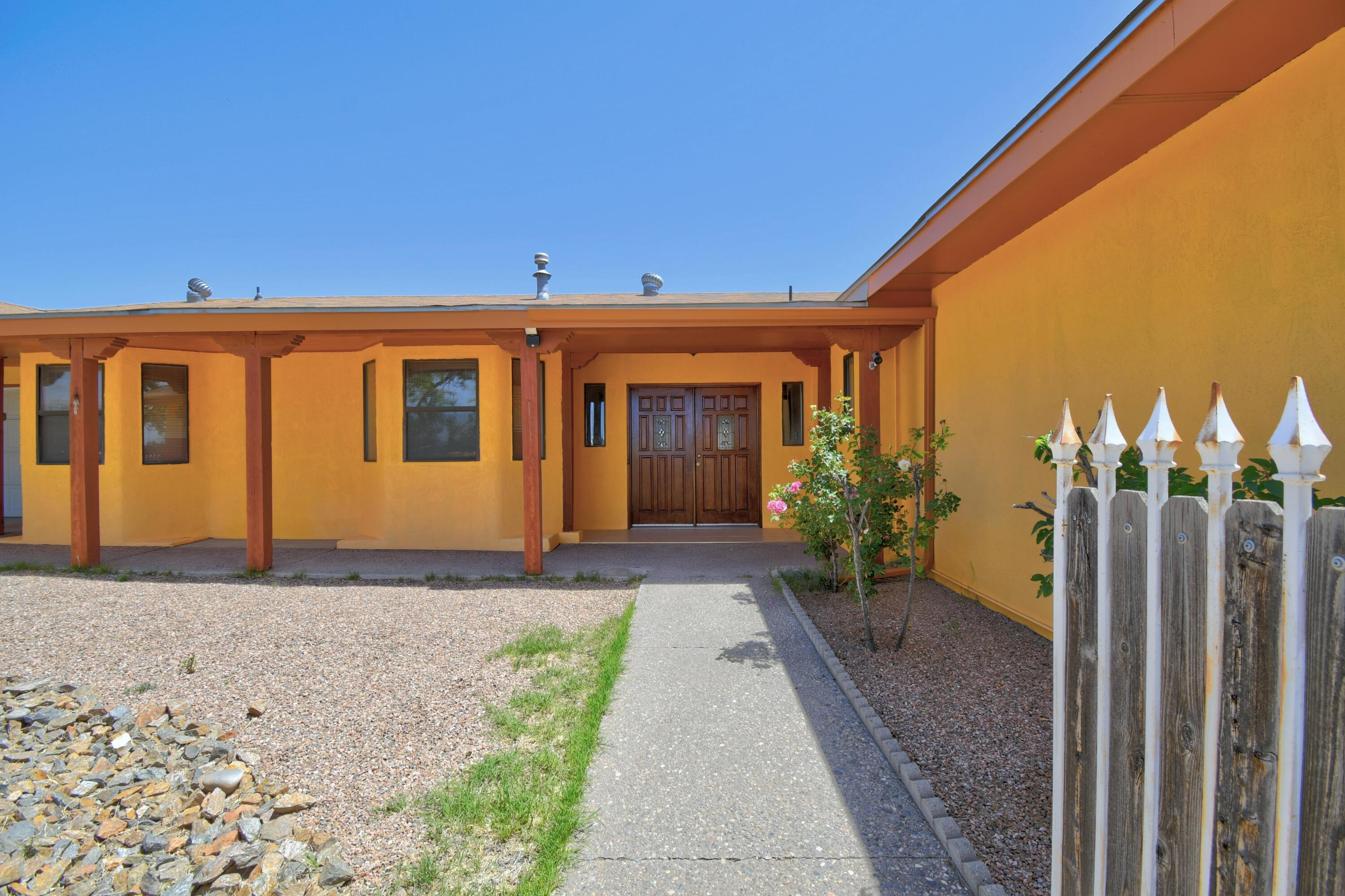 908 Nazcon Place, Bernalillo, New Mexico image 4