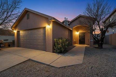 1219 Gem Court SW Albuquerque NM 87121