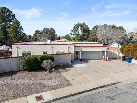 Photo of 1307 Odlum Drive SE, Albuquerque, NM 87108 (MLS # 1095951)