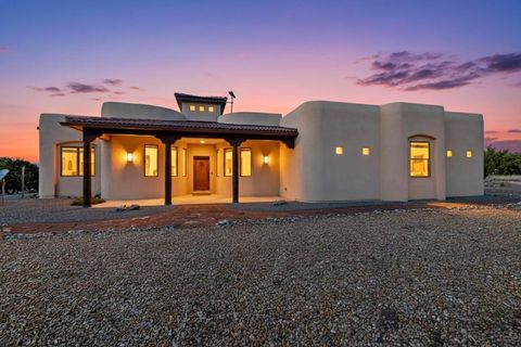 Photo of 102 Rocking R L Road, Mountainair, NM 87036 (MLS # 1095100)