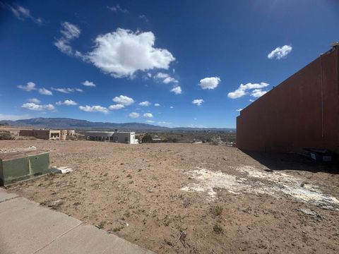 Vacant Land For Sale - 1748 Cliffside Drive<br/> Bernalillo County, Albuquerque, NM 87105