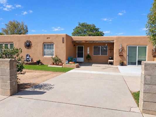 2119 LOS PINOS CT, SANTA FE, NM 87505 - Image 6044f8986cf83b3c54c8571feb70f2ec/1643769642