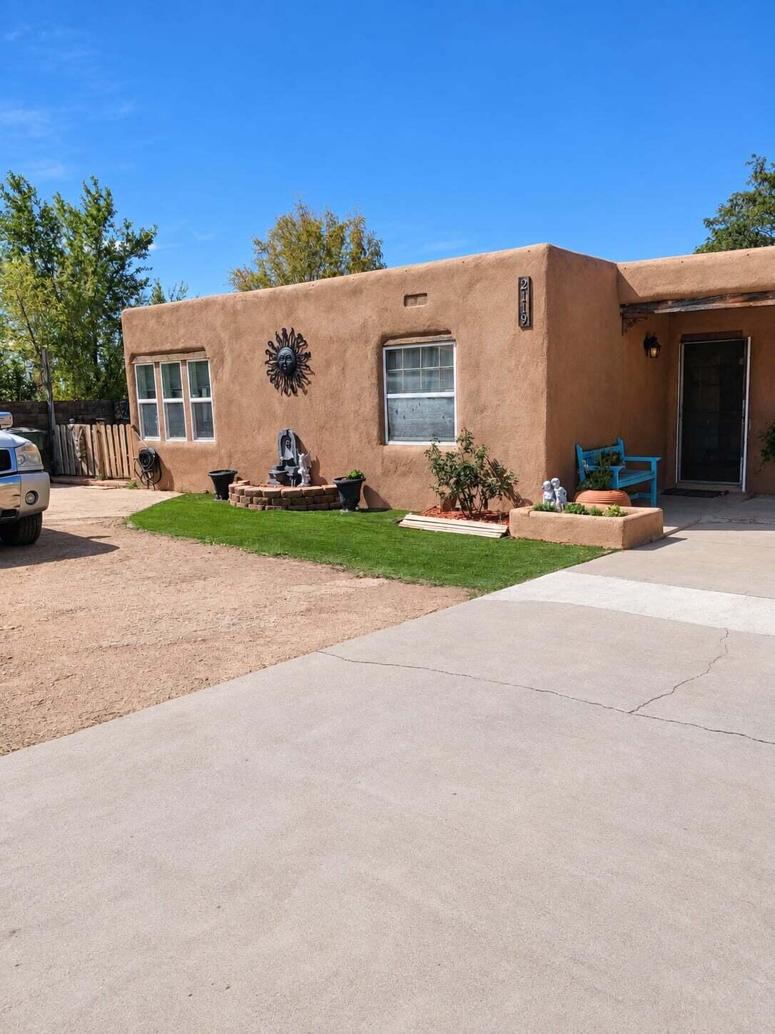 2119 Los Pinos Court