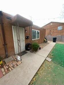 525 Valencia Drive SE