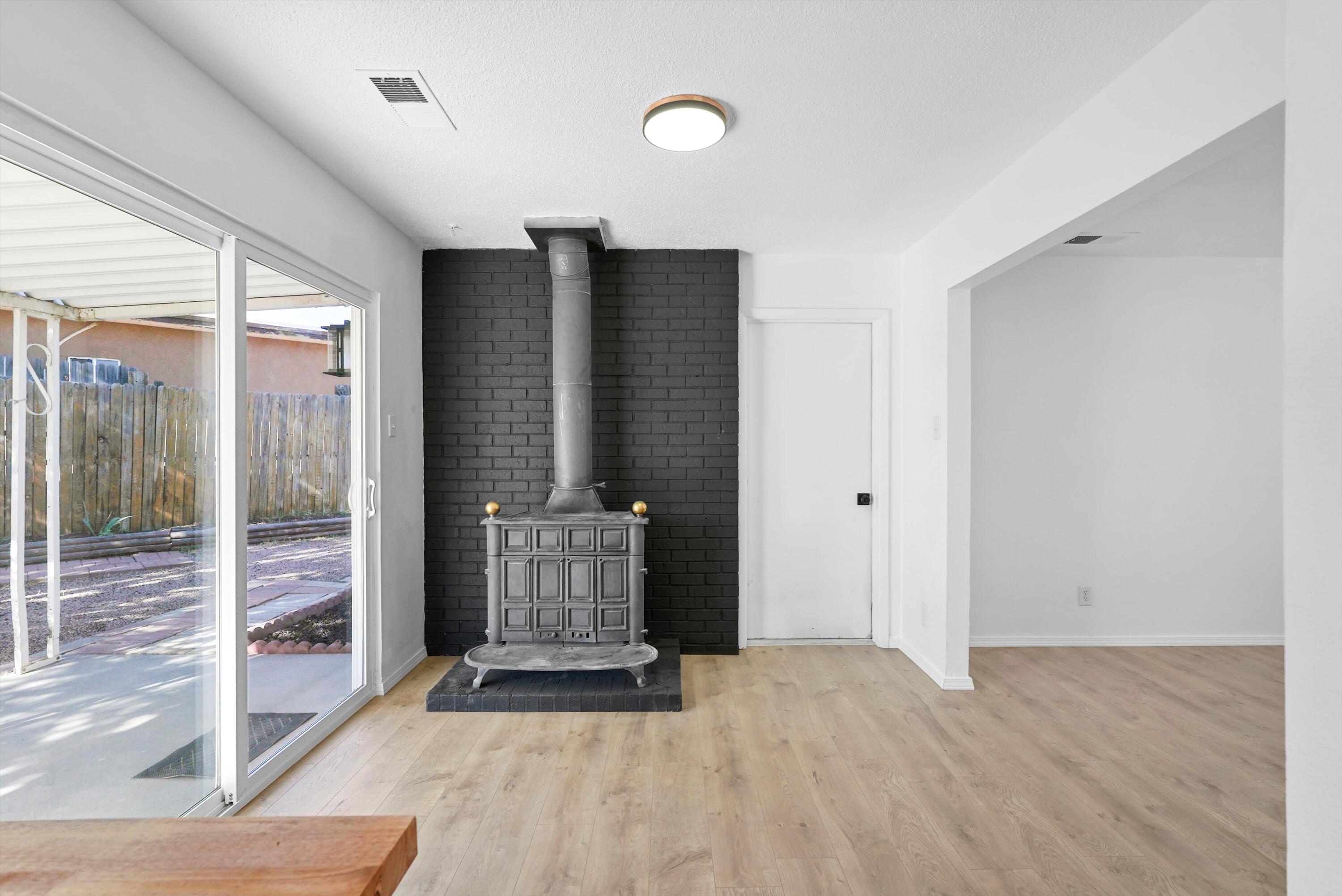 500 Gral Trevino Drive, Rio Rancho, New Mexico image 13