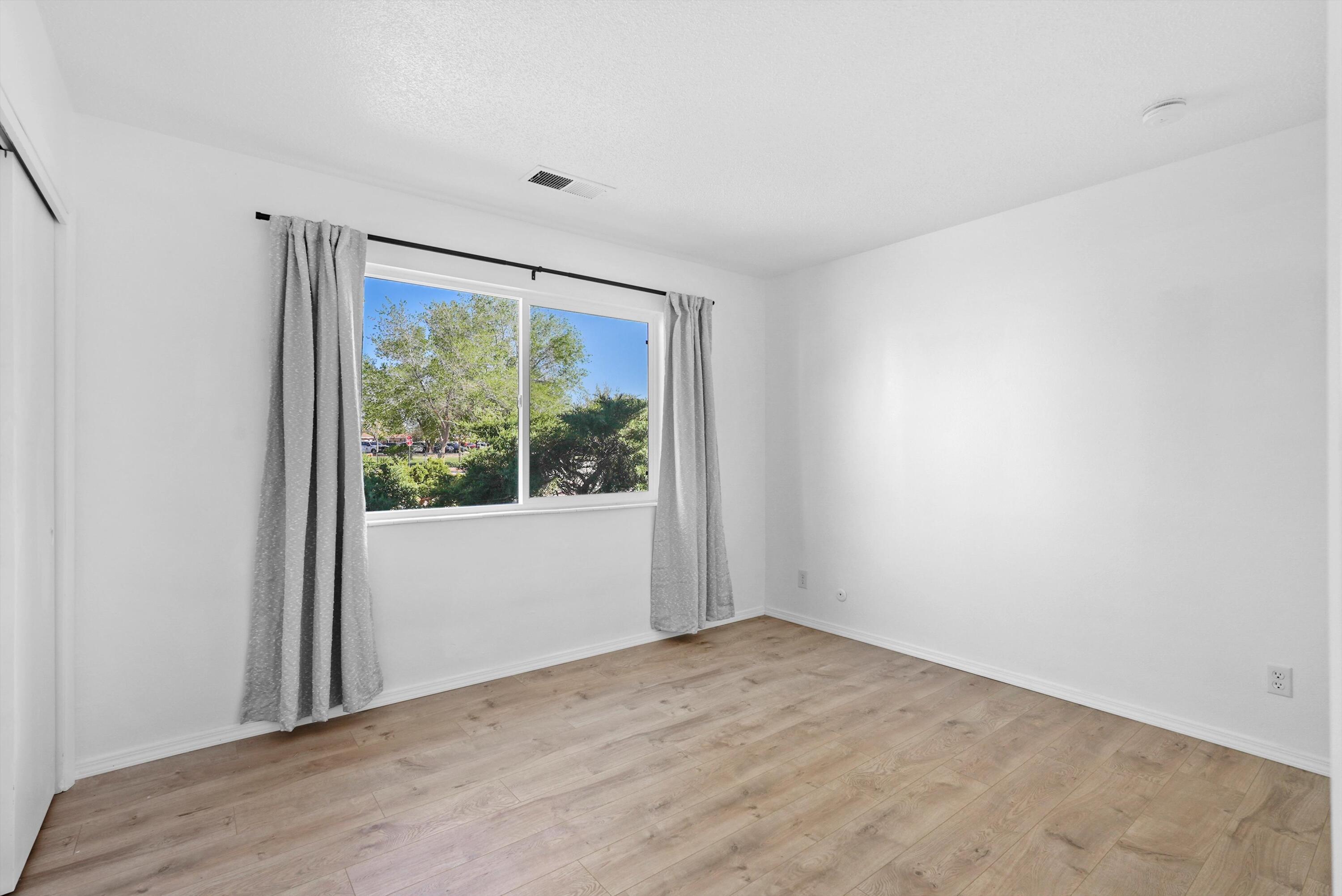 500 Gral Trevino Drive, Rio Rancho, New Mexico image 19