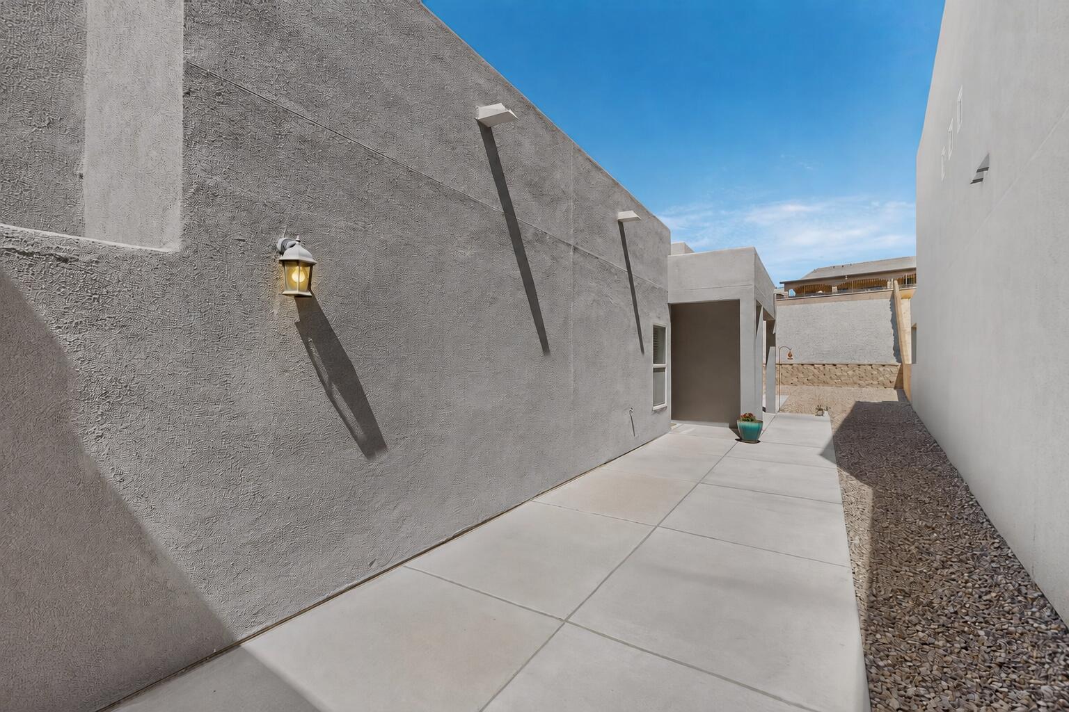 1654 Tierra Verde Loop NW