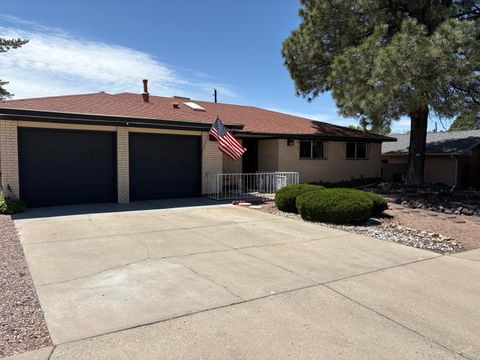 Photo of 7700 Palo Duro Avenue NE, Albuquerque, NM 87110 (MLS # 1103463)