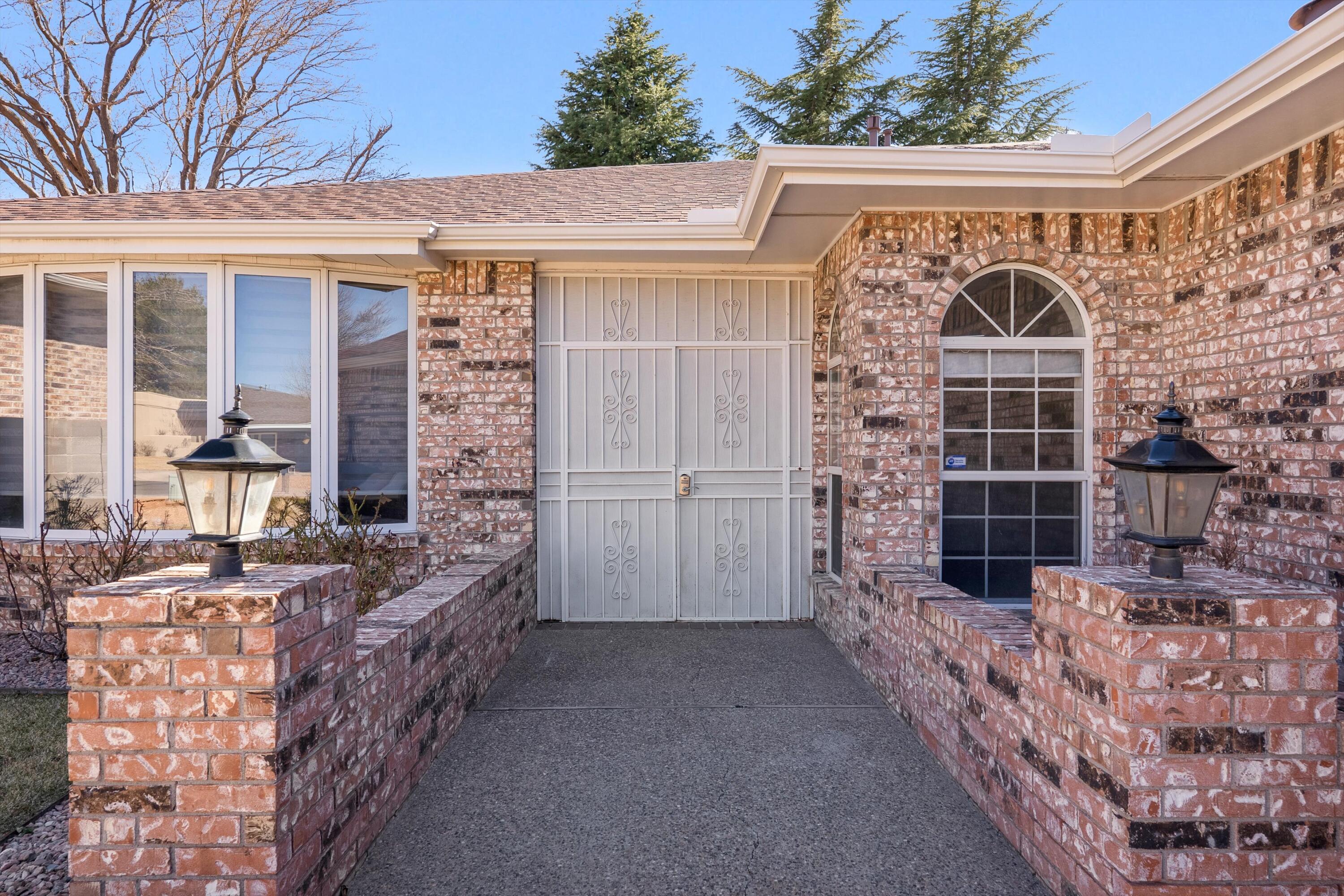 9108 Meriwether Avenue NE