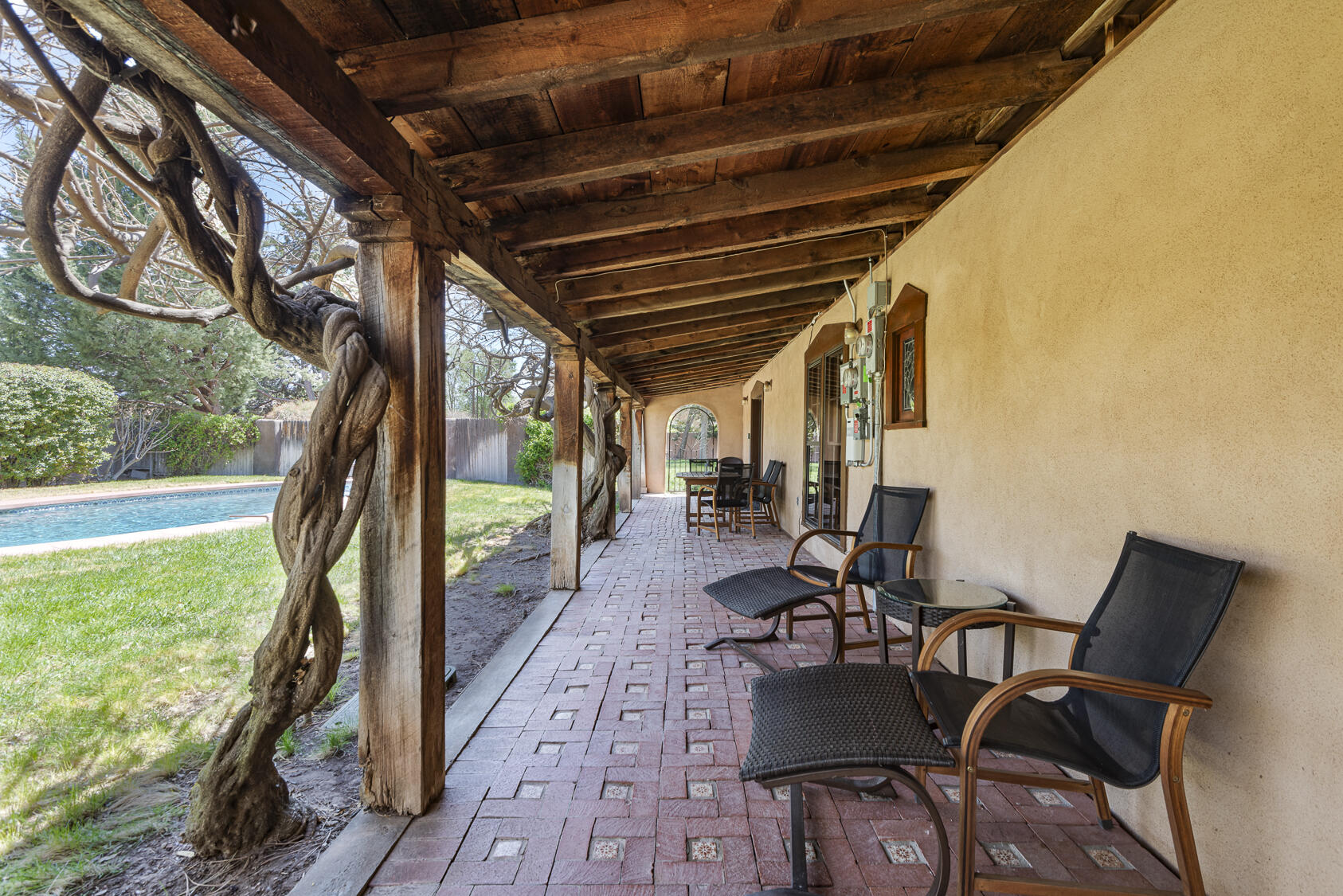 1905 Avenida Las Campanas, Los Ranchos, New Mexico image 33