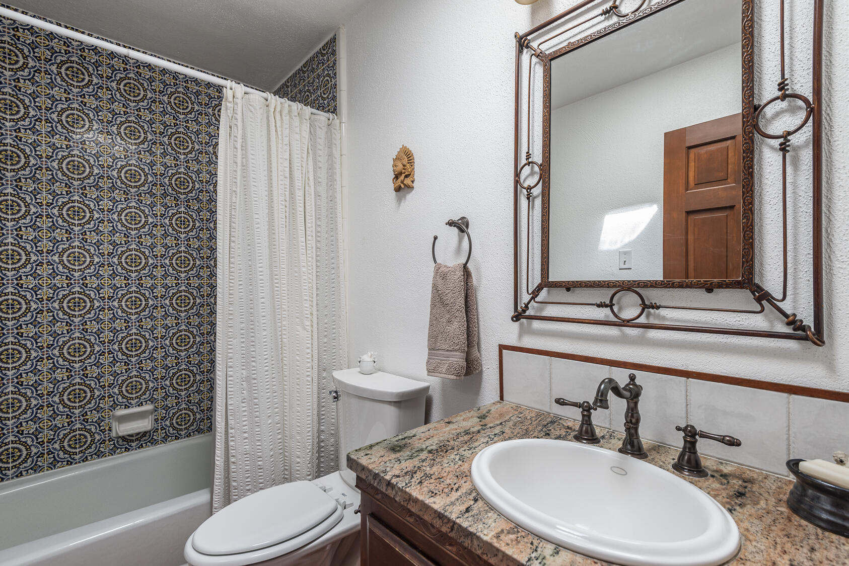 1905 Avenida Las Campanas, Los Ranchos, New Mexico image 22
