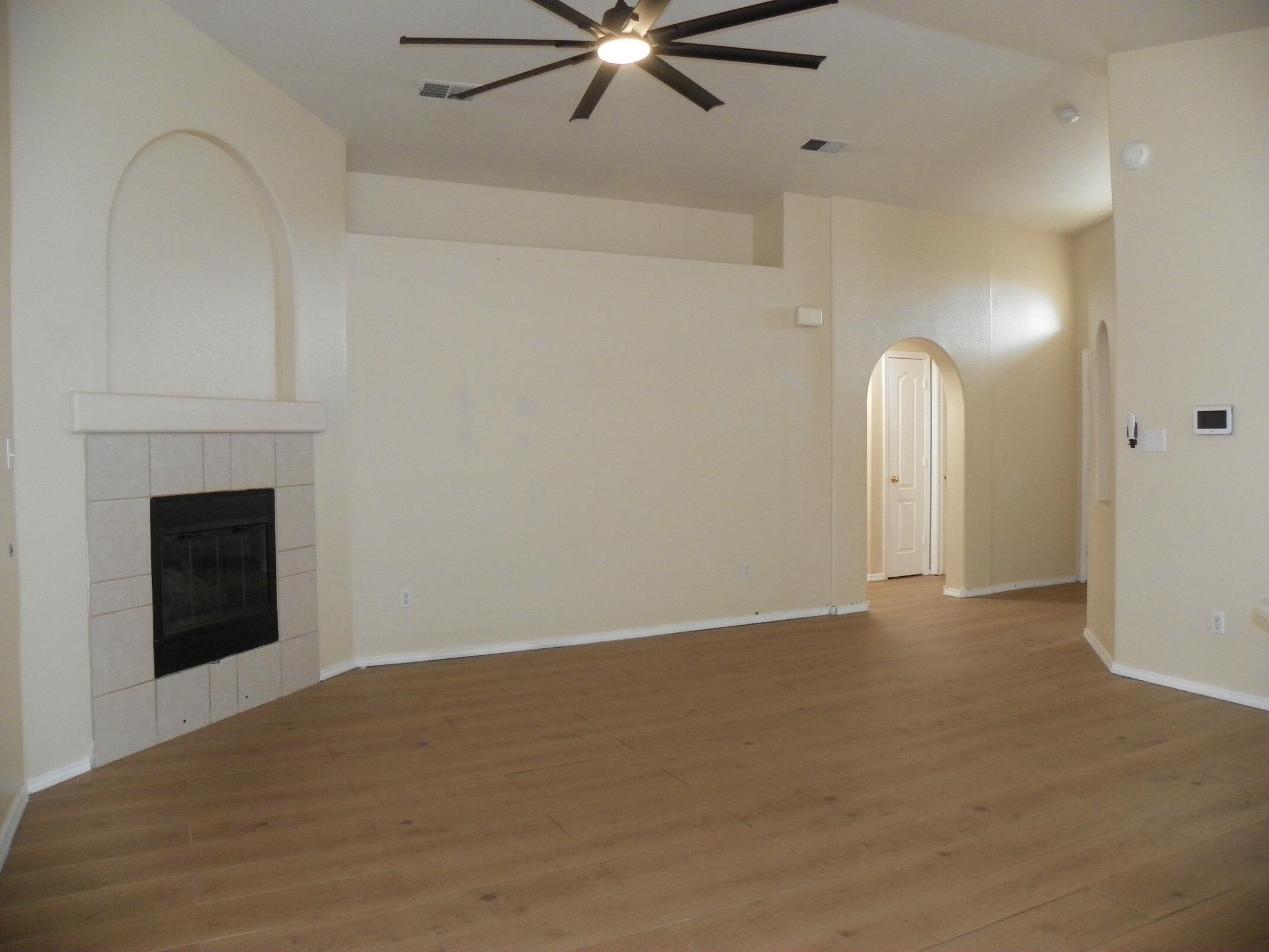 617 Soothing Meadows Drive NE