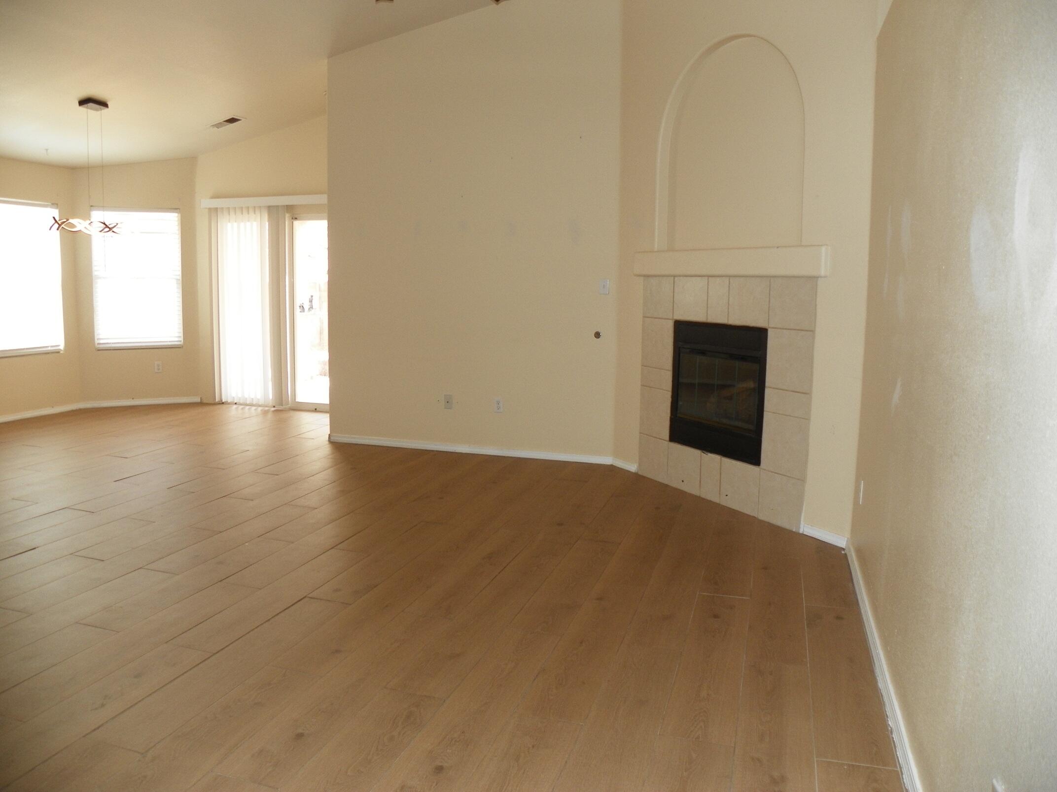 617 Soothing Meadows Drive NE