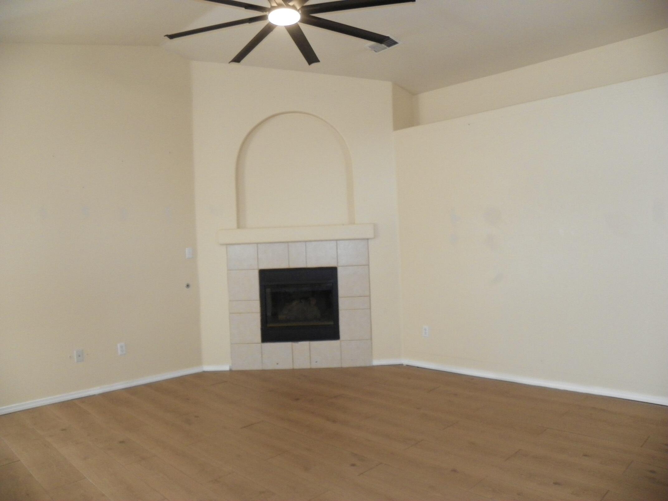 617 Soothing Meadows Drive NE