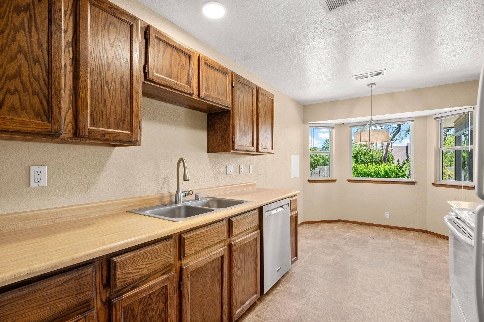 7920 Golden Spike Drive, Albuquerque, New Mexico image 12