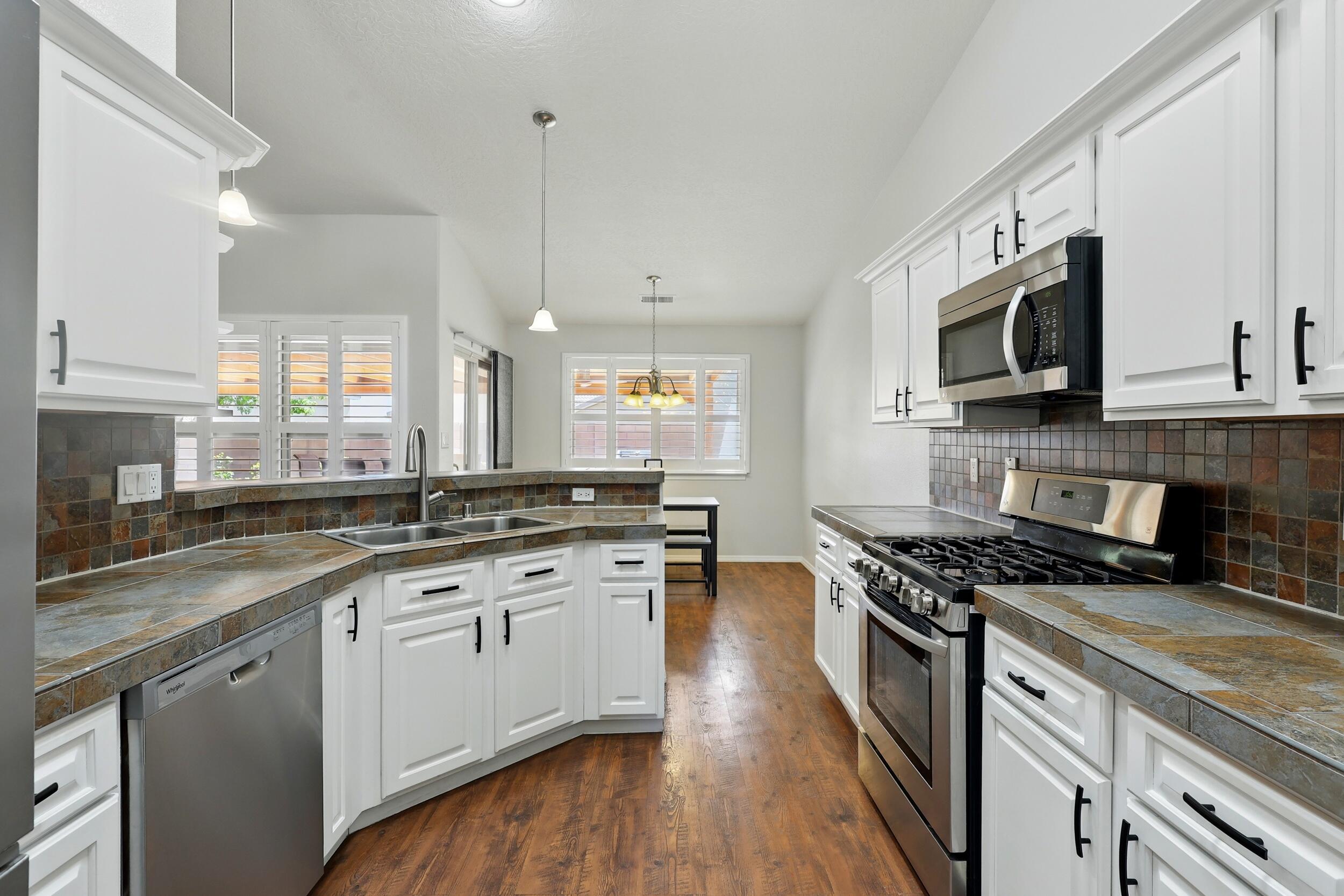 1534 White Pine Drive, Rio Rancho, New Mexico image 10