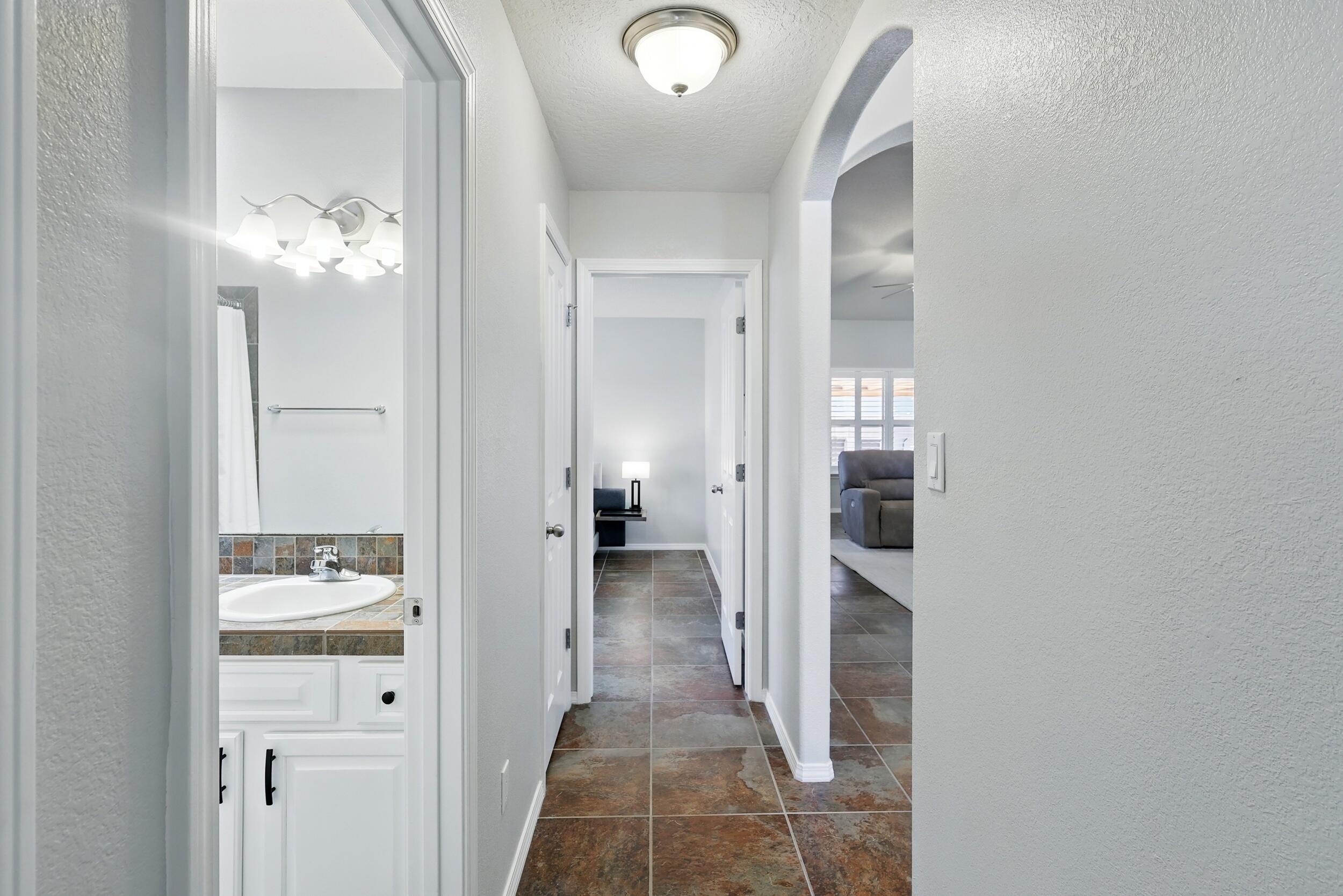 1534 White Pine Drive, Rio Rancho, New Mexico image 28