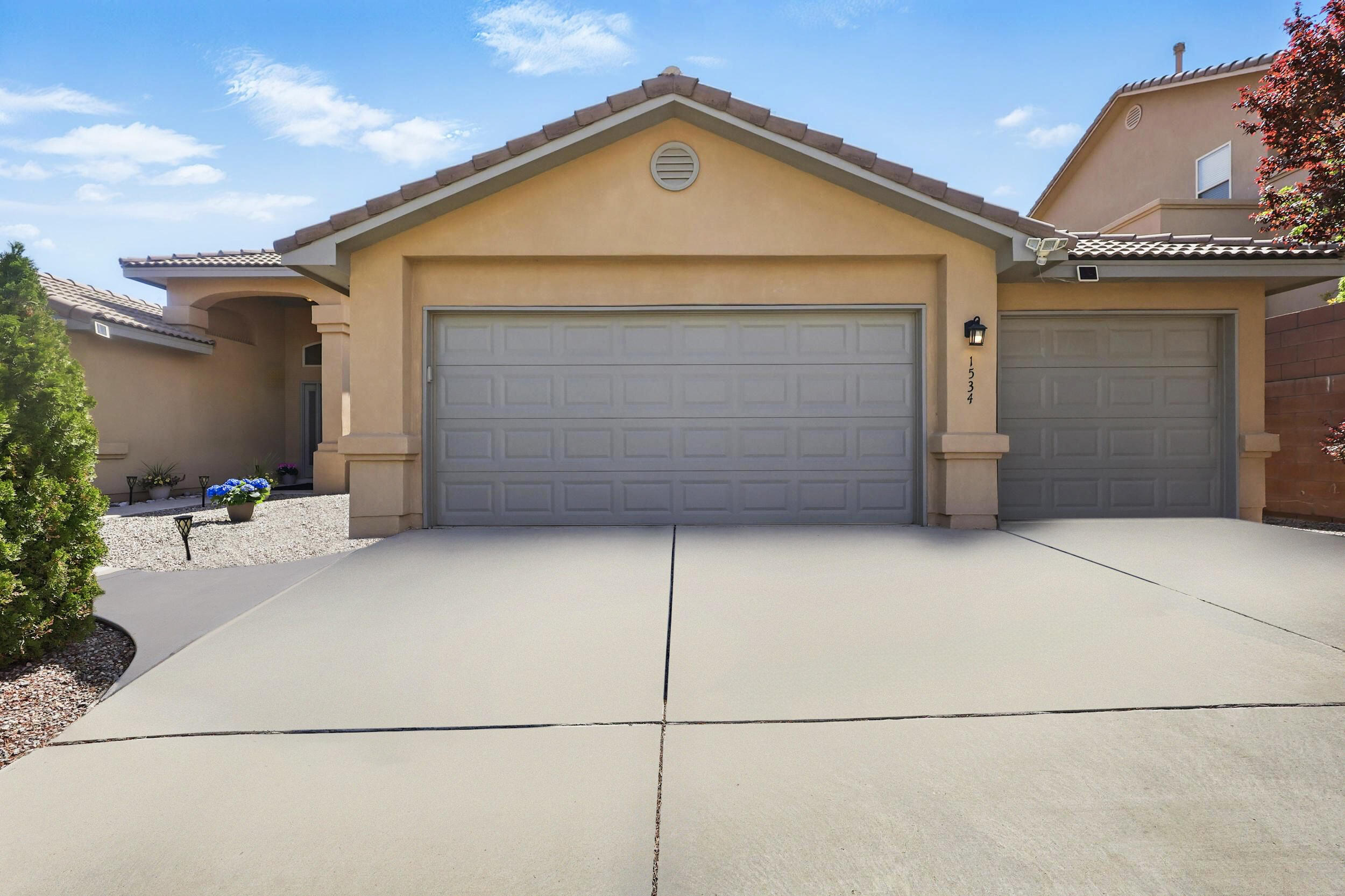 1534 White Pine Drive, Rio Rancho, New Mexico image 3