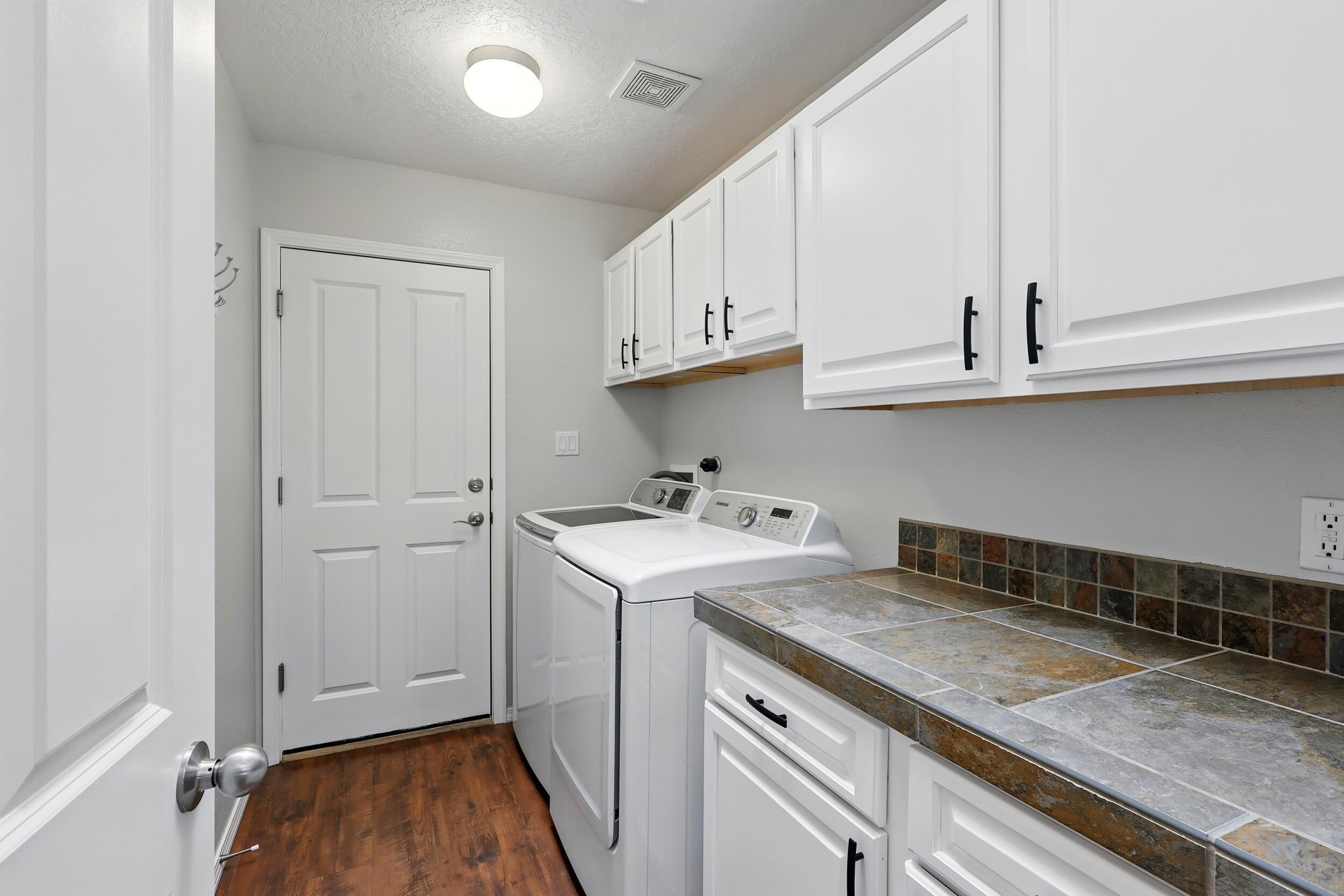 1534 White Pine Drive, Rio Rancho, New Mexico image 33