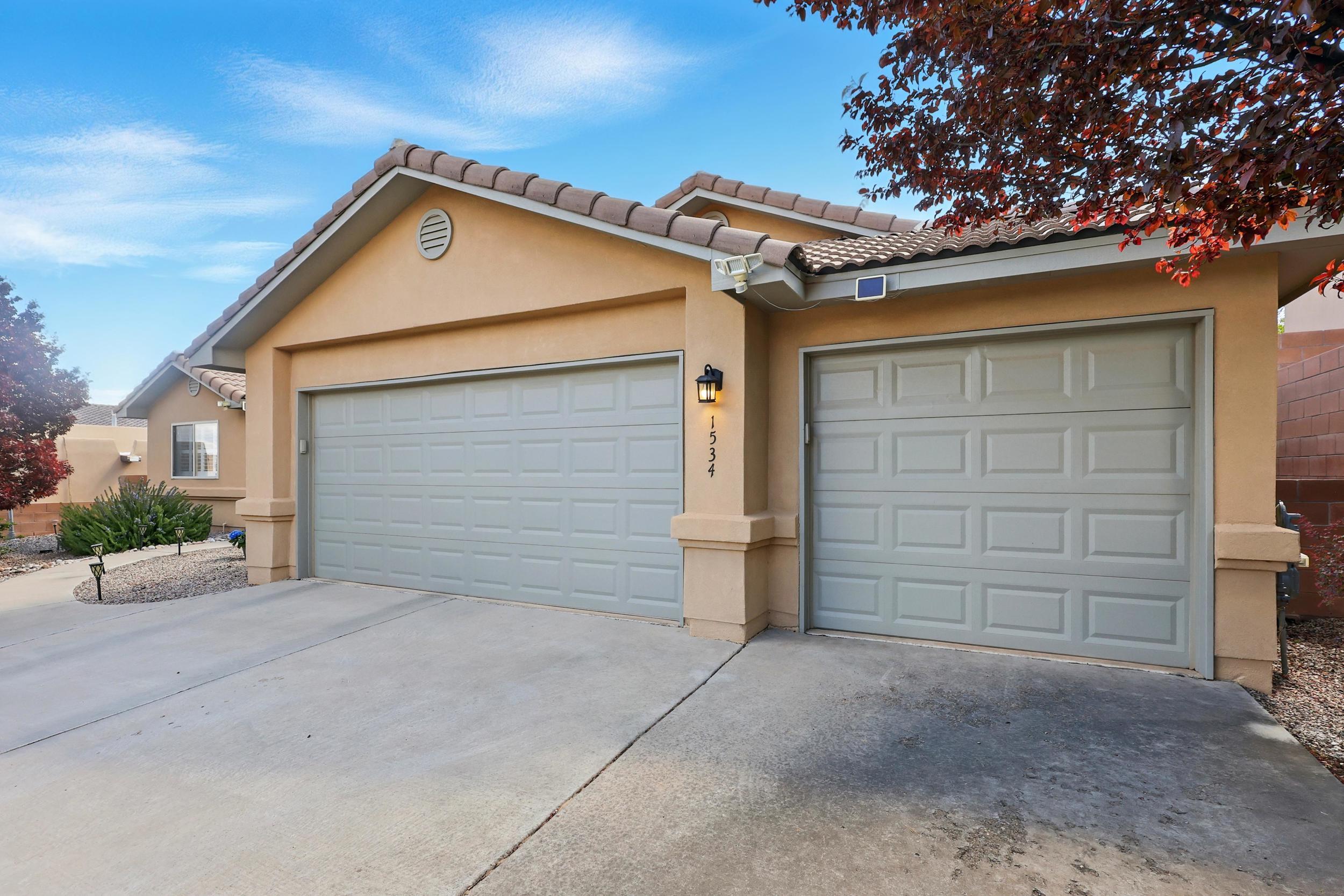 1534 White Pine Drive, Rio Rancho, New Mexico image 2