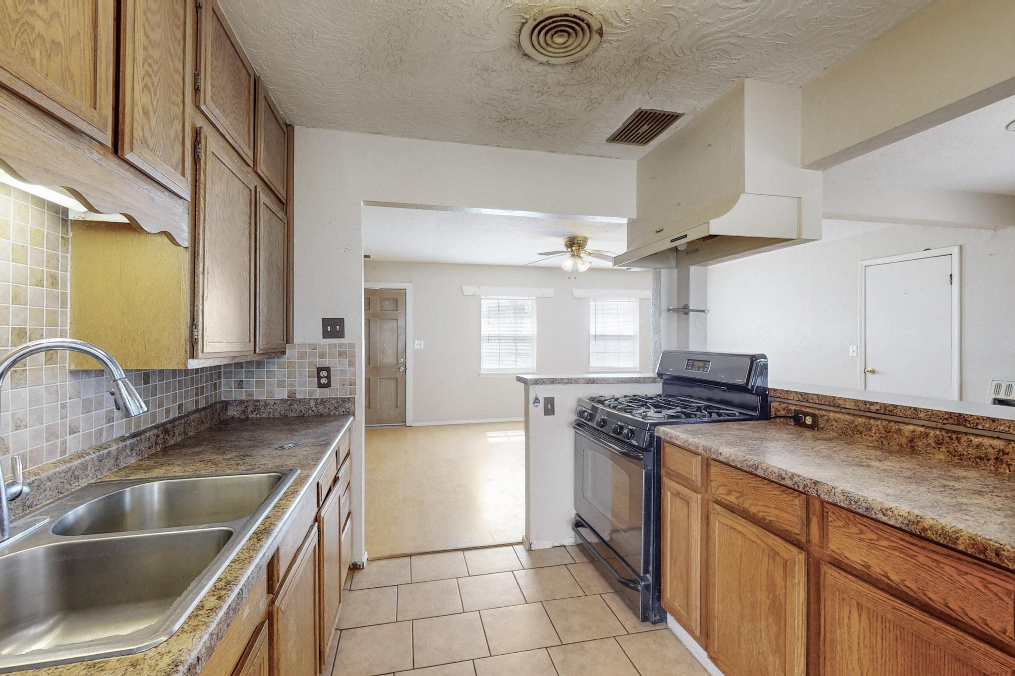 1614 Jude Court, Belen, New Mexico image 17