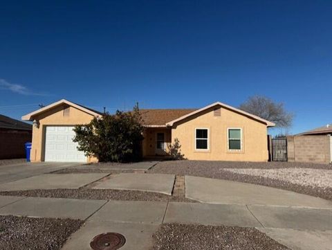 Photo of 805 Sean Avenue, Socorro, NM 87801 (MLS # 1096349)