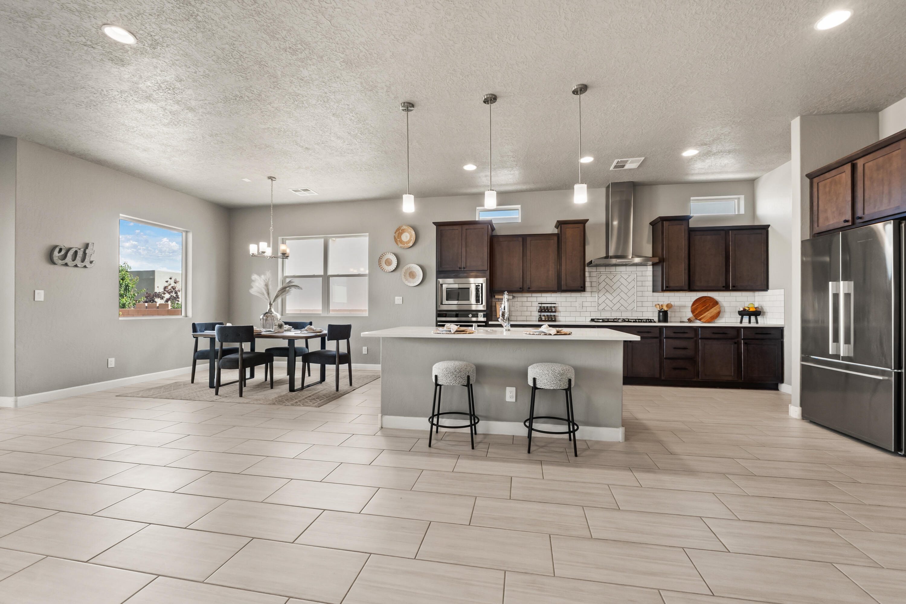 2422 Lynn Road, Rio Rancho, New Mexico image 13