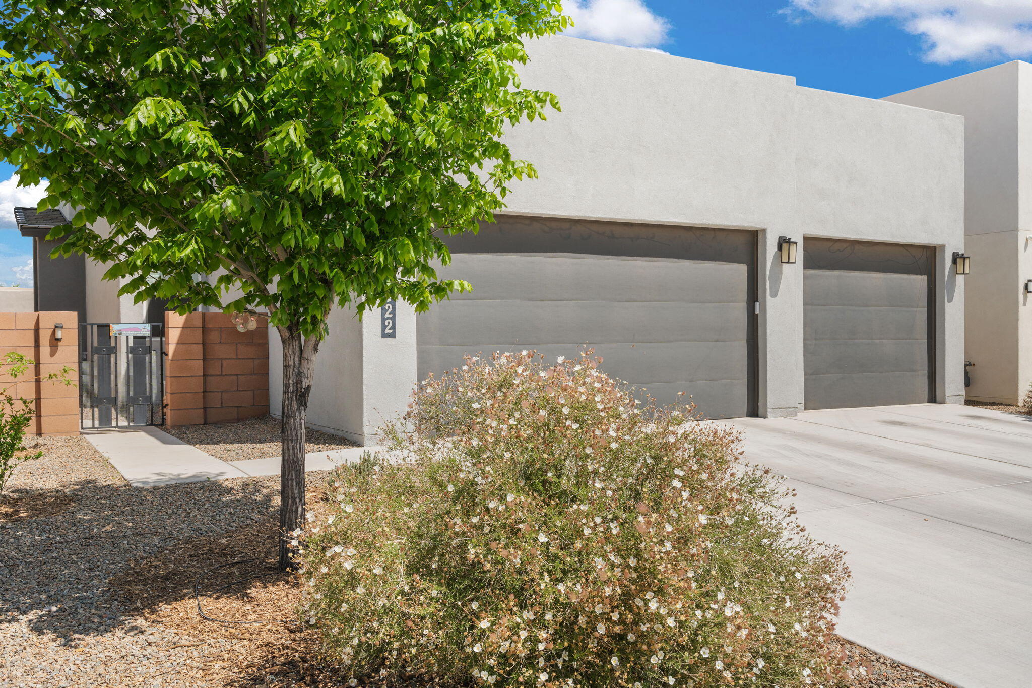 2422 Lynn Road, Rio Rancho, New Mexico image 1