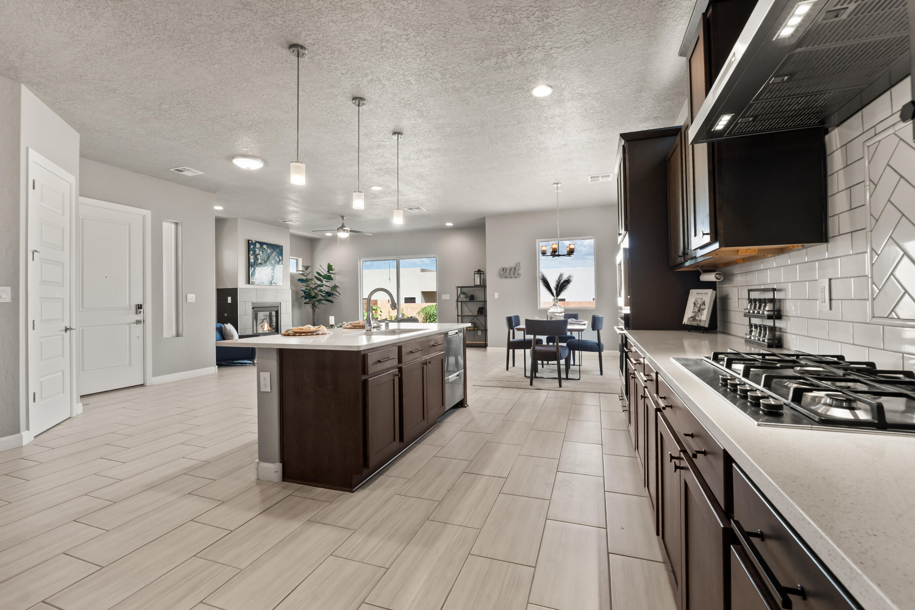 2422 Lynn Road, Rio Rancho, New Mexico image 17