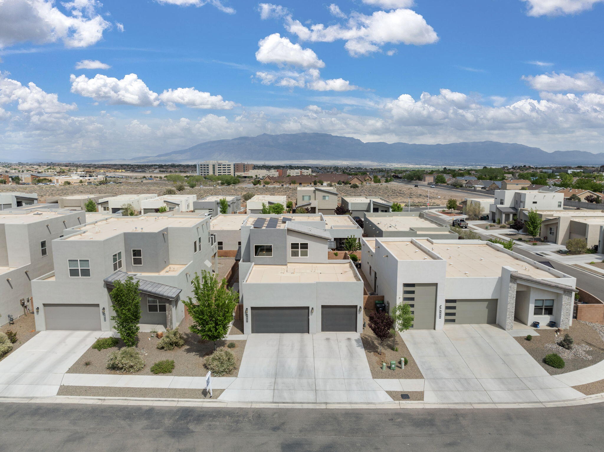 2422 Lynn Road, Rio Rancho, New Mexico image 3