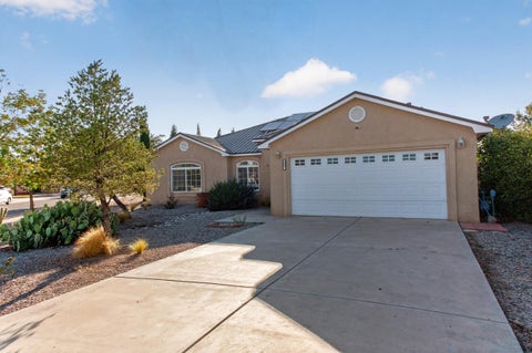 Homes For Sale - 1265 Parkview Drive<br/> Los Lunas, NM 87031