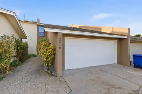 Photo of 9016 Hendrix Road NE, Albuquerque, NM 87111 (MLS # 1095971)