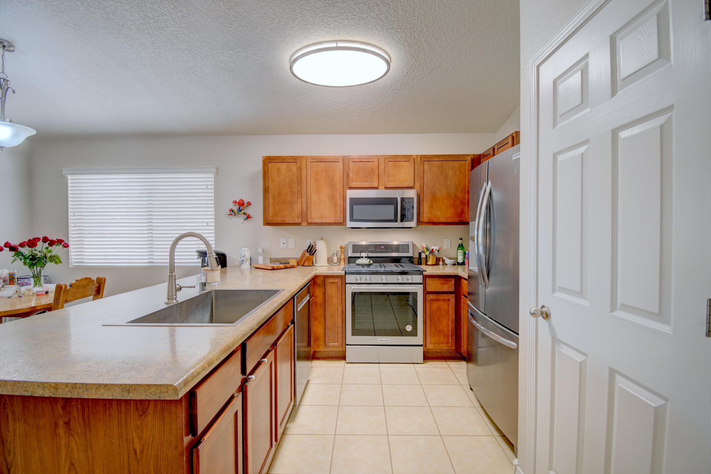 7217 Skagway Drive, Rio Rancho, New Mexico image 4