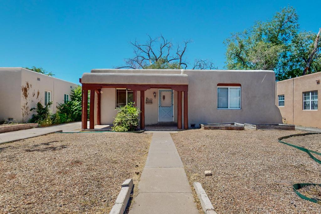 View Albuquerque, NM 87106 house