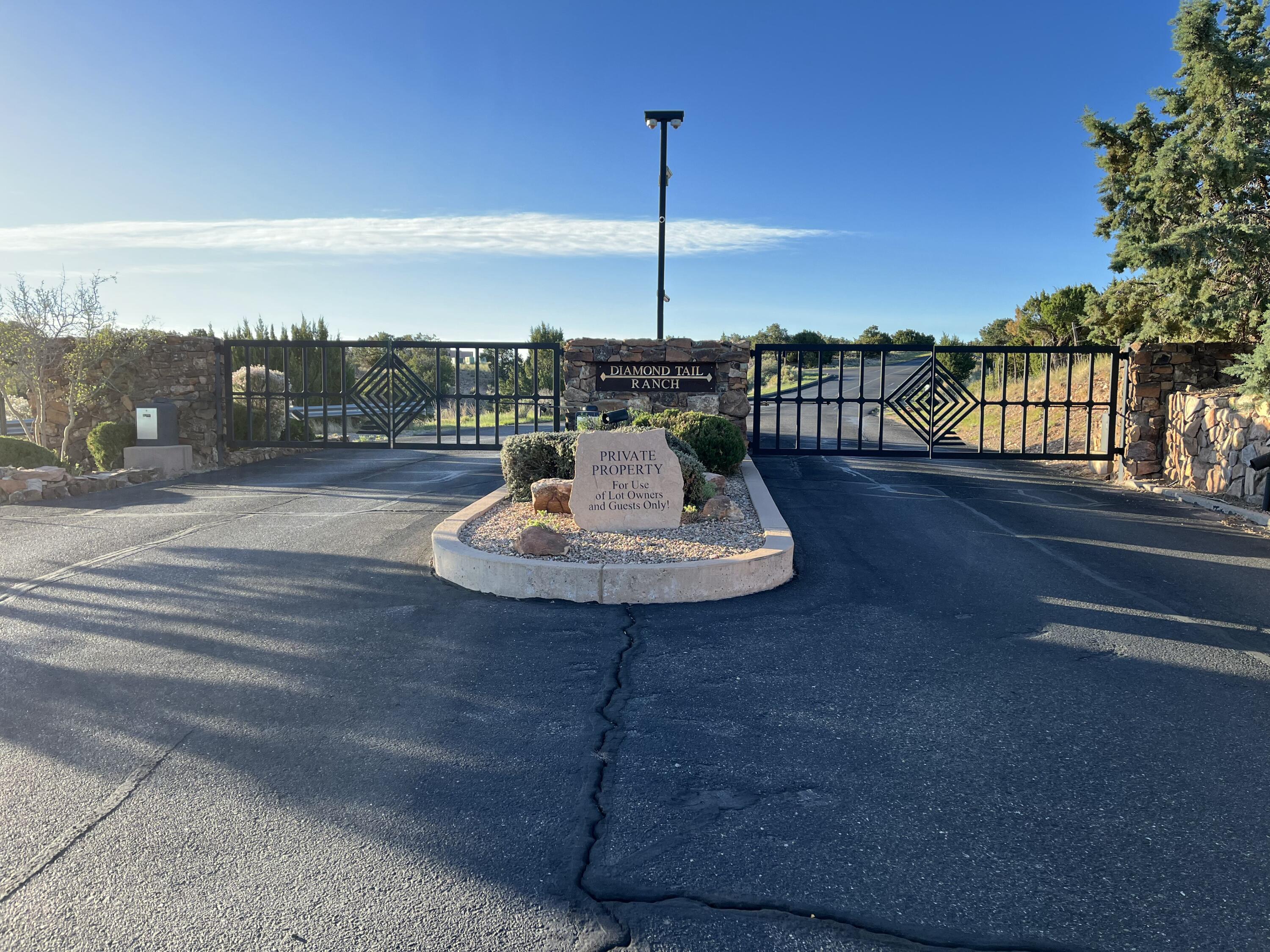 101 Wild Primrose Road, Placitas, New Mexico image 4