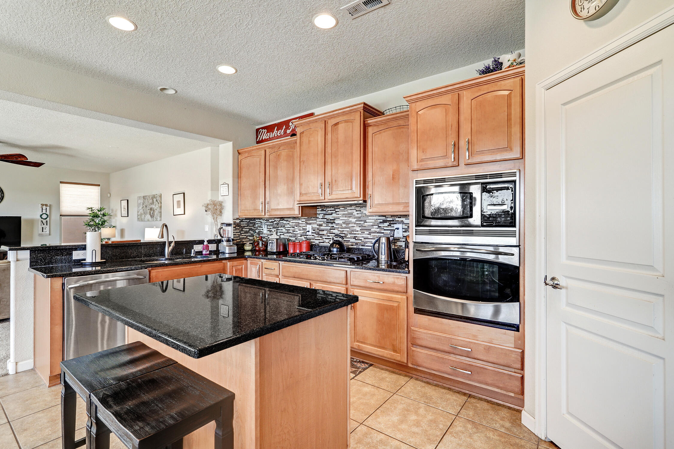 15 Los Miradores Drive, Rio Rancho, New Mexico image 10