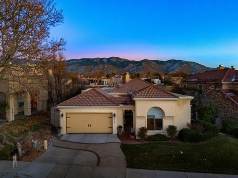 6432 Glen Oak NE Albuquerque NM 87111