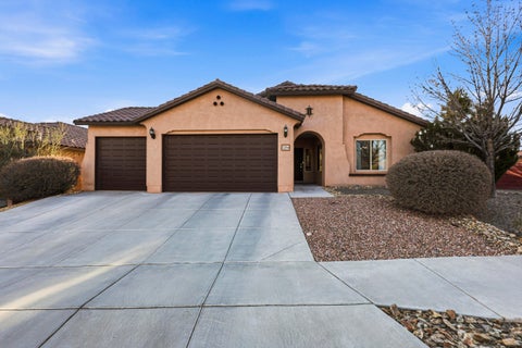 Homes For Sale - 229 Paseo Vista Loop<br/> Rio Rancho, NM 87124
