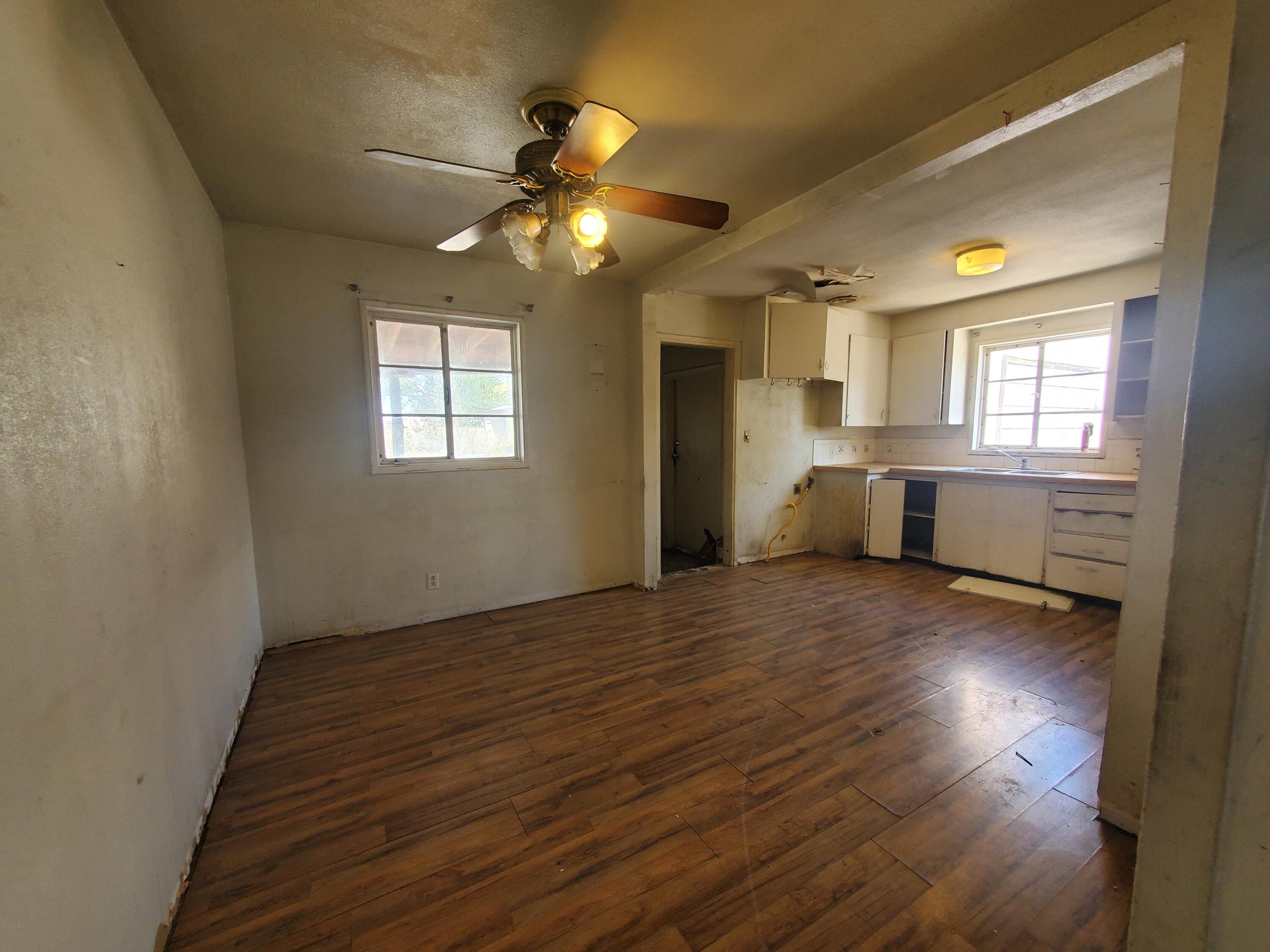 2317 Cagua Drive, Albuquerque, New Mexico image 4