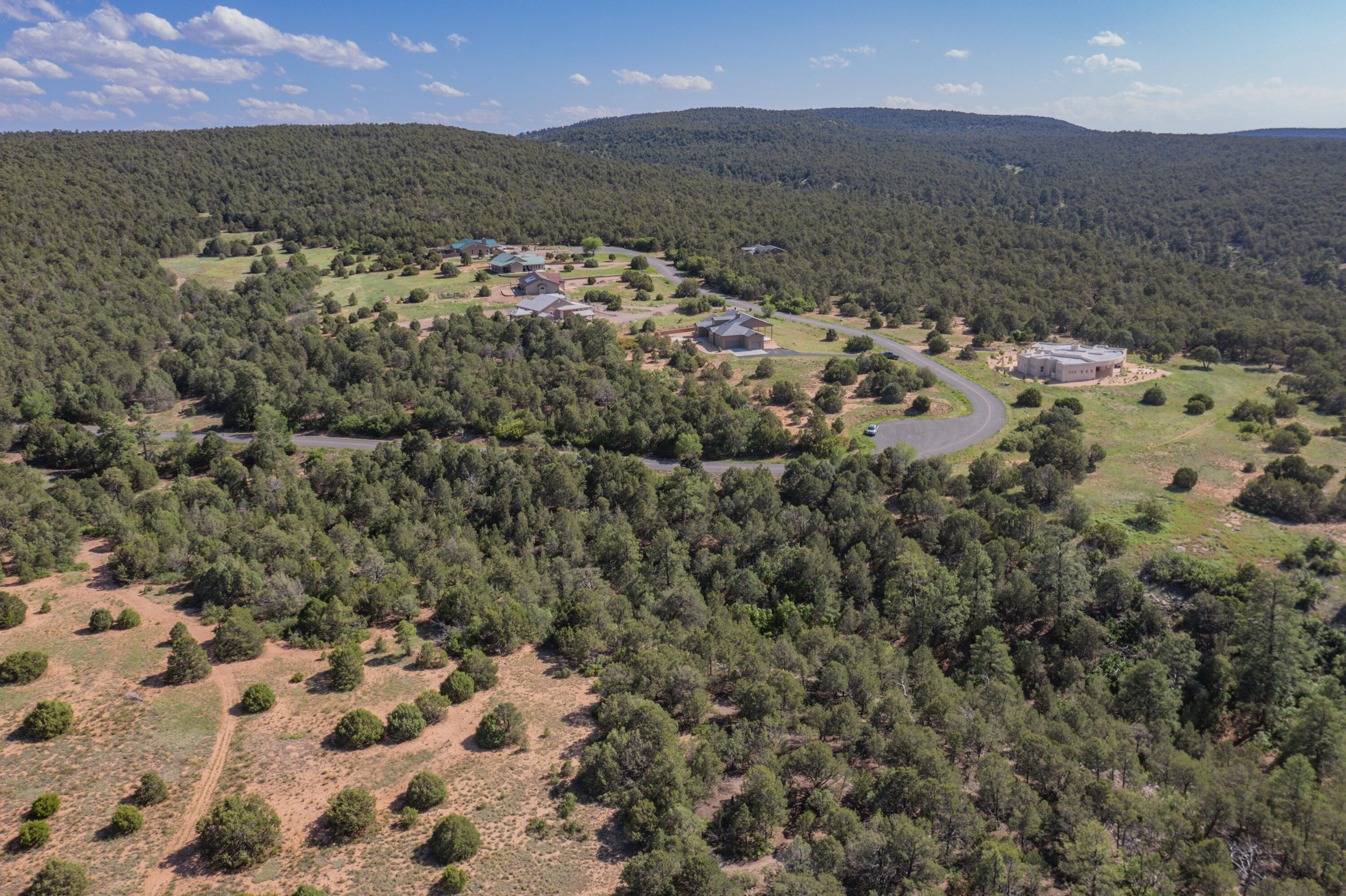 33 Los Pecos Lp Loop, Tijeras, New Mexico image 3