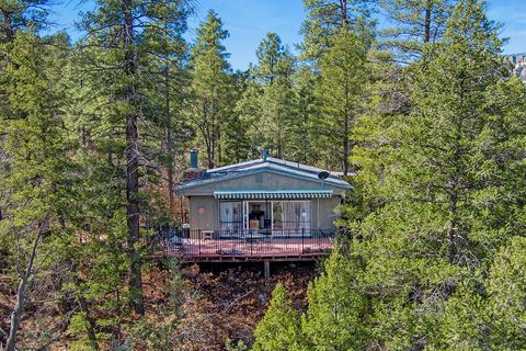 Photo of 729 San Diego Loop, Jemez Springs, NM 87025 (MLS # 1099440)